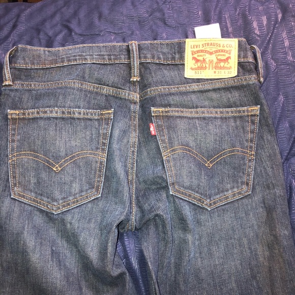Levi Jeans - Picture 2 of 2